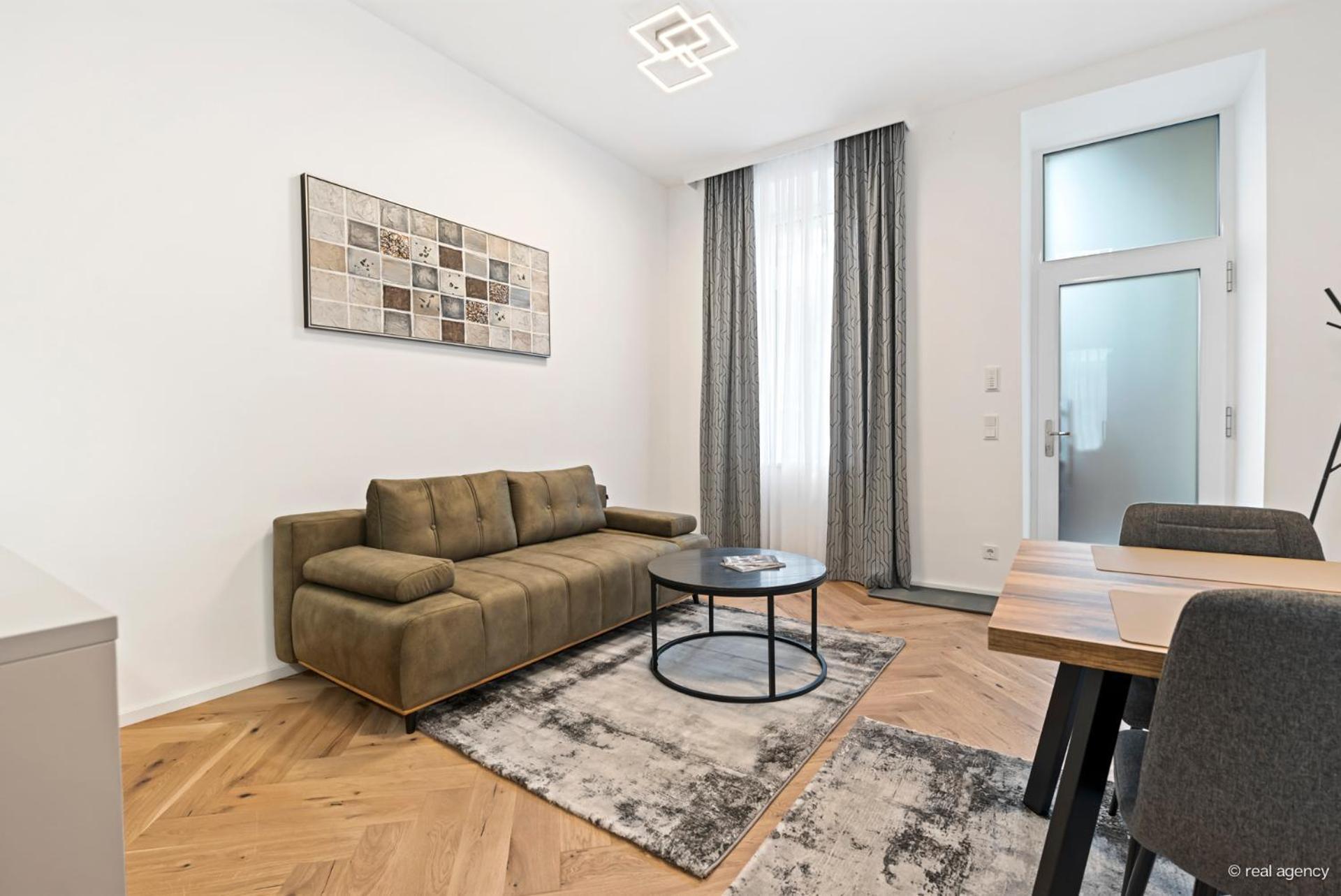 Easy Flat Hernals Wina Bagian luar foto