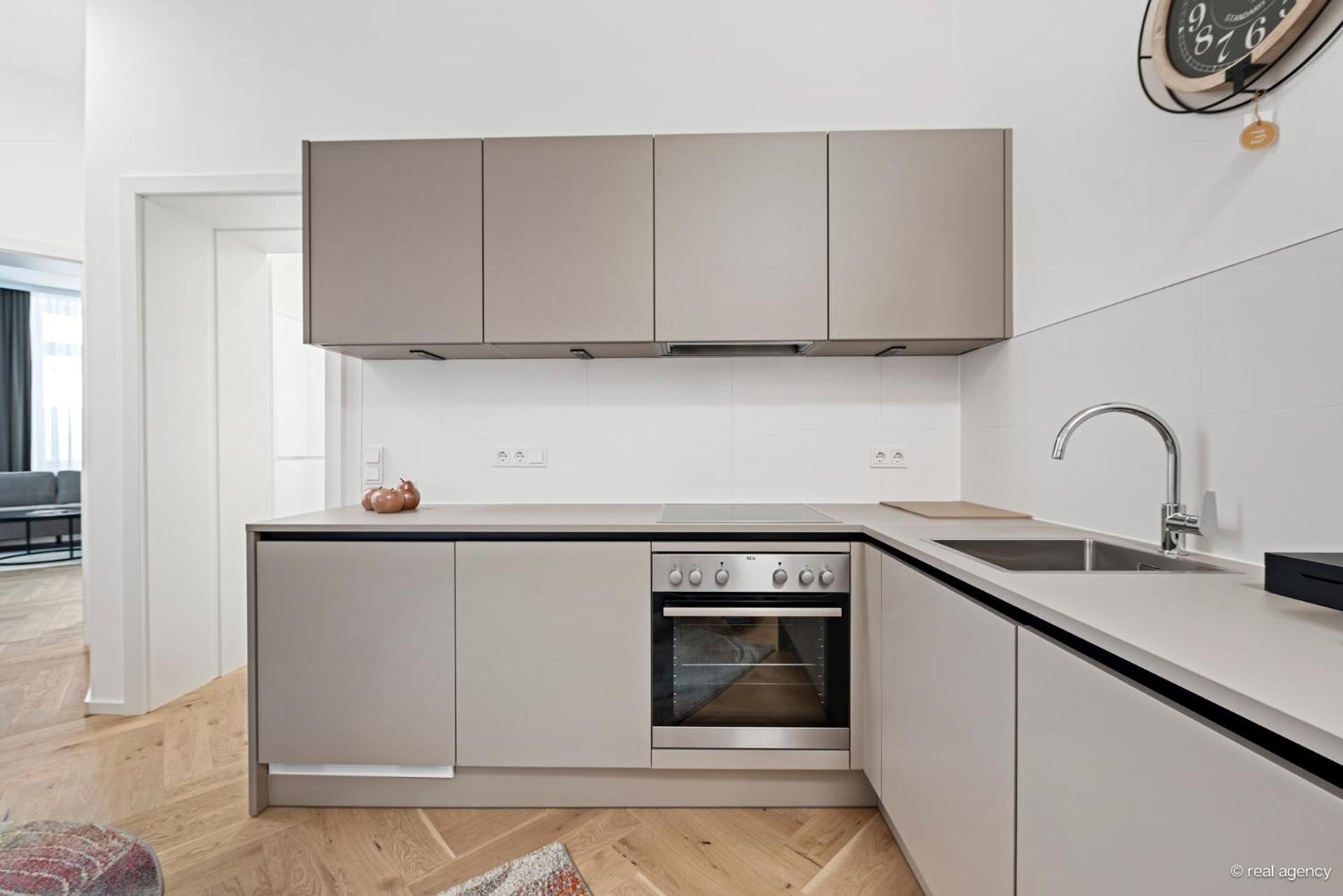 Easy Flat Hernals Wina Bagian luar foto
