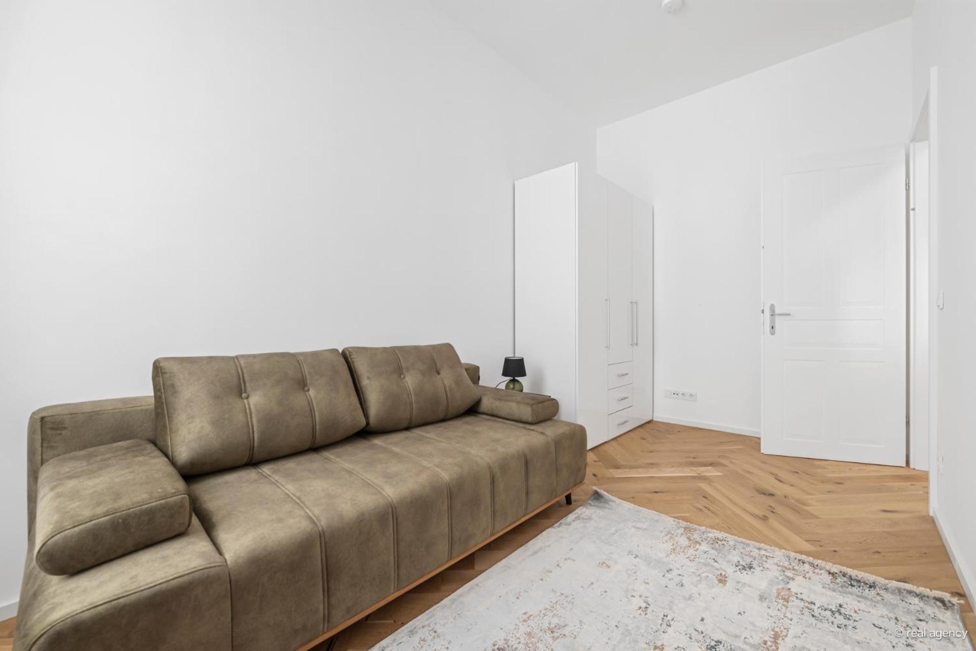 Easy Flat Hernals Wina Bagian luar foto