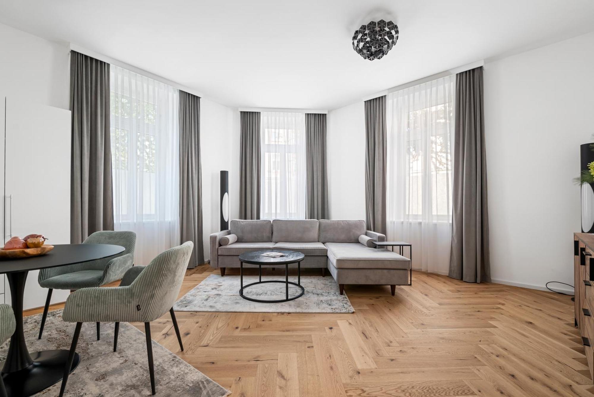Easy Flat Hernals Wina Bagian luar foto
